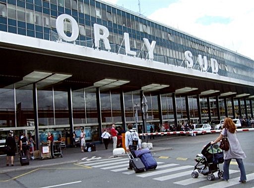 //centraltaxibeauvais.fr/wp-content/uploads/2023/01/navetteaeroport.jpg